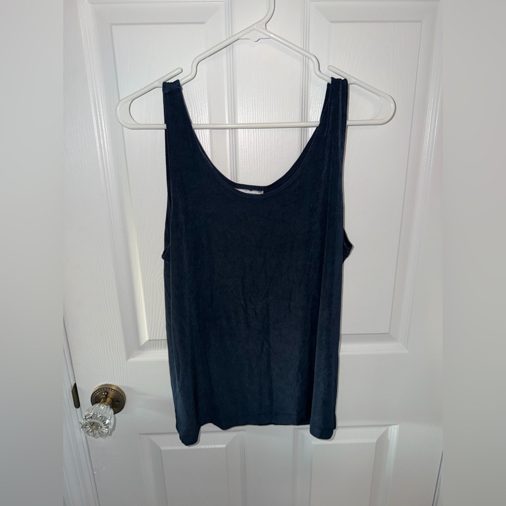 Chico's Travelers Size 2 Navy Blue Tank Top - Slinky, stretchy, Flattering